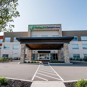 Holiday Inn Express & Suites Tonawanda - Buffalo Area By Ihg